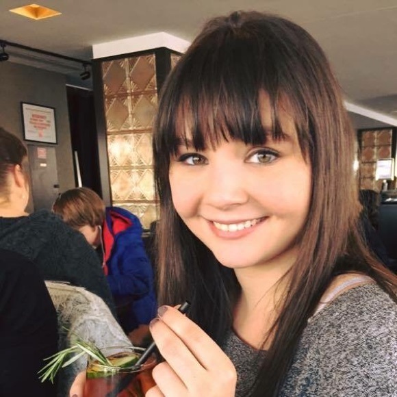 Meet your Posher, Kailyn - Picture 1 of 1